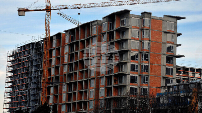 Ръст от 50 процента на започнатите жилищни строежи в Пазарджишко през третото тримесечие на годината спрямо предходното отчита статистиката