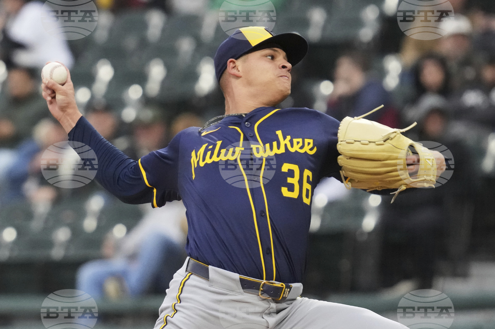 Brewers White Sox Baseball
