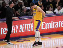 Timberwolves Lakers Basketball