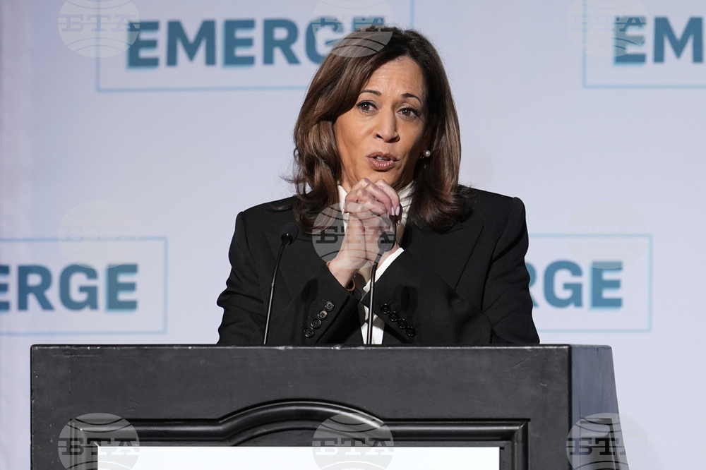 Democrats Harris