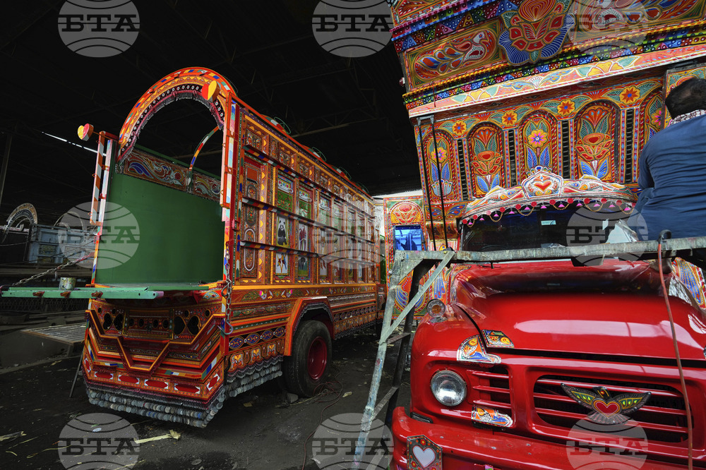 Pakistan-Truck Art-Photo Gallery