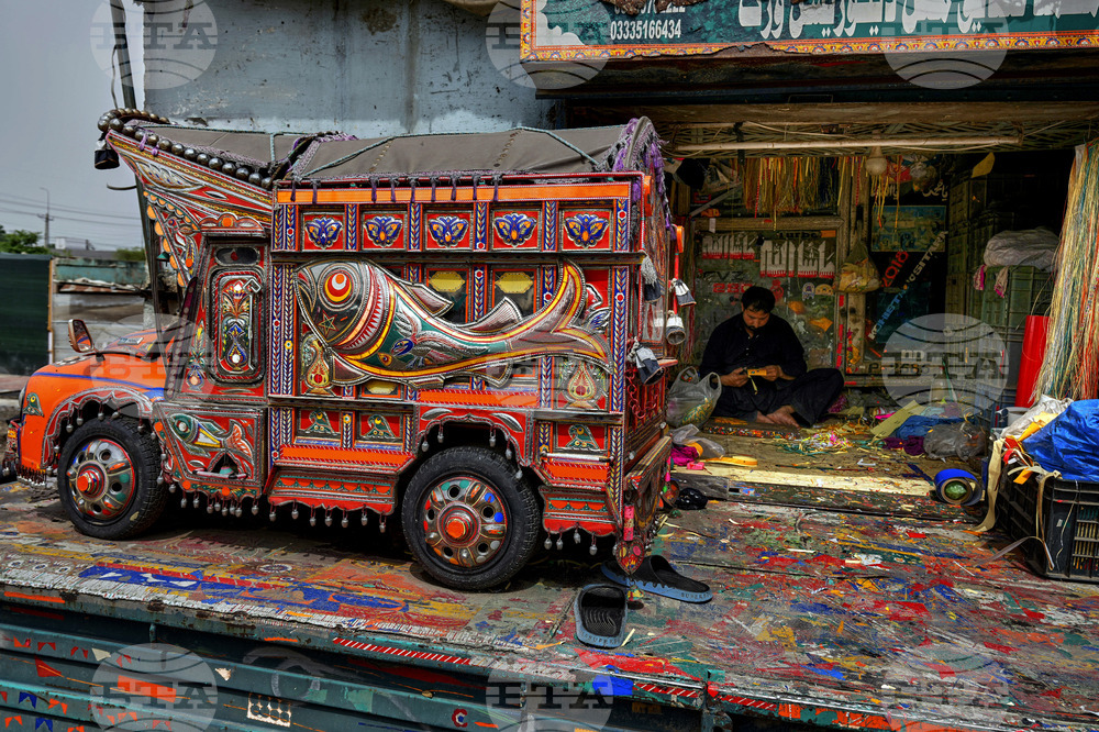 Pakistan-Truck Art-Photo Gallery