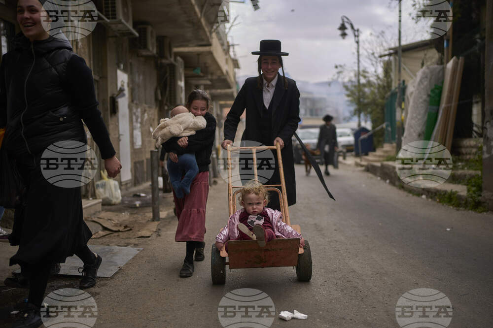 AP Top Photos of the Month April 2025