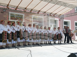 Левски - фолклорен фестивал