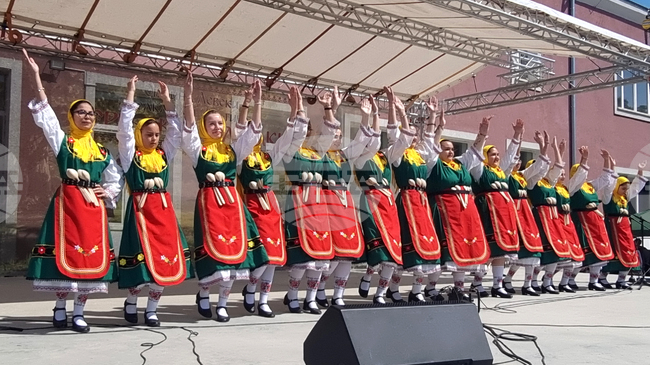 В Левски започна записването за участие във фоклорния фестивал „Гергьовски люлки“