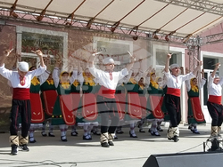 Левски - фолклорен фестивал