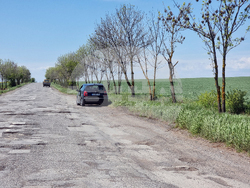 Село Войника - протест - път между селата Тамарино и Войника - блокада