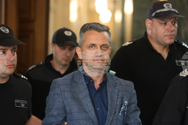 Административният съд в Пловдив потвърди уволнението на бившия директор на митницата в града Мирослав Беляшки