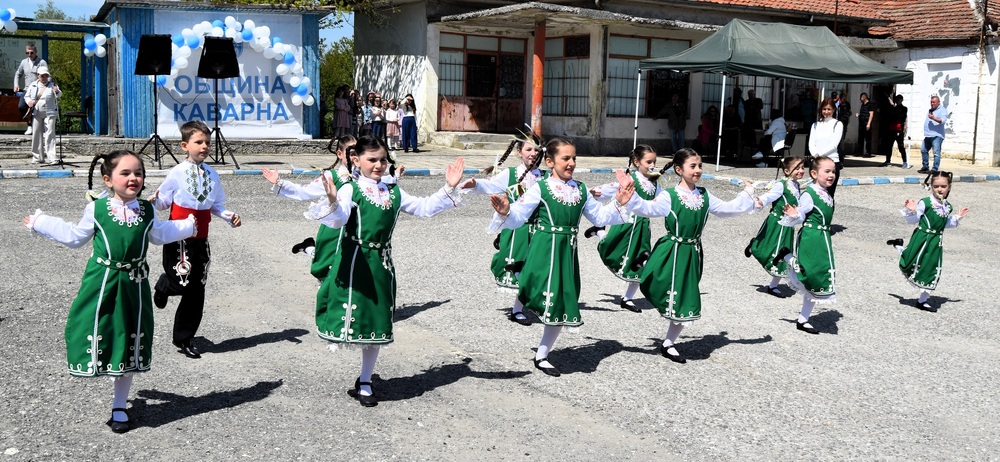 Община Каварна: Топола отпразнува своя събор с пъстра програма
