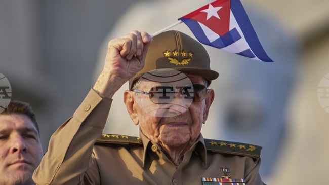 Куба отложи партийния си конгрес заради икономическата криза