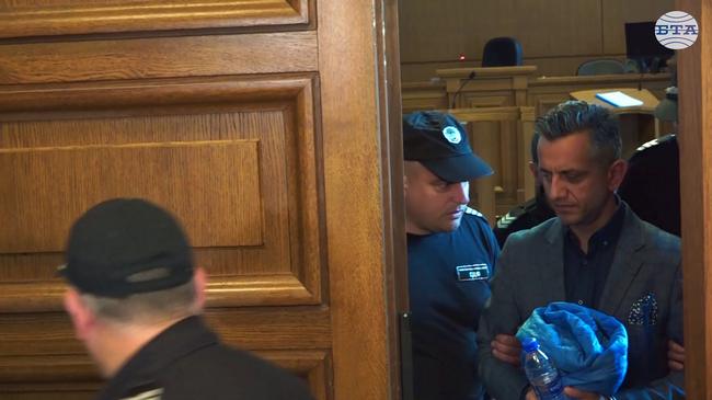 Софийският градски съд остави за постоянно в ареста задържания директор на Митници „Пловдив“