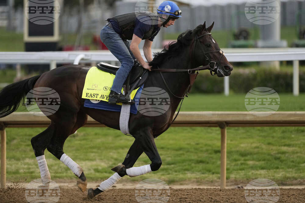 Kentucky Derby Horse Racing