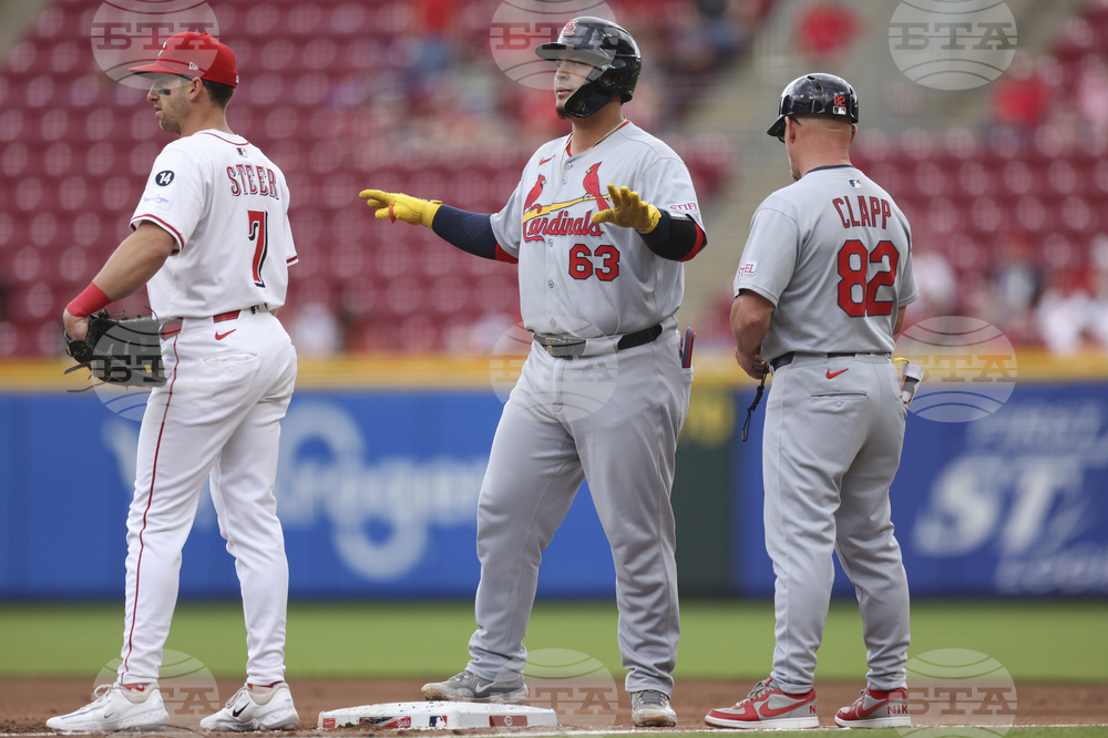 Cardinals Reds Baseball