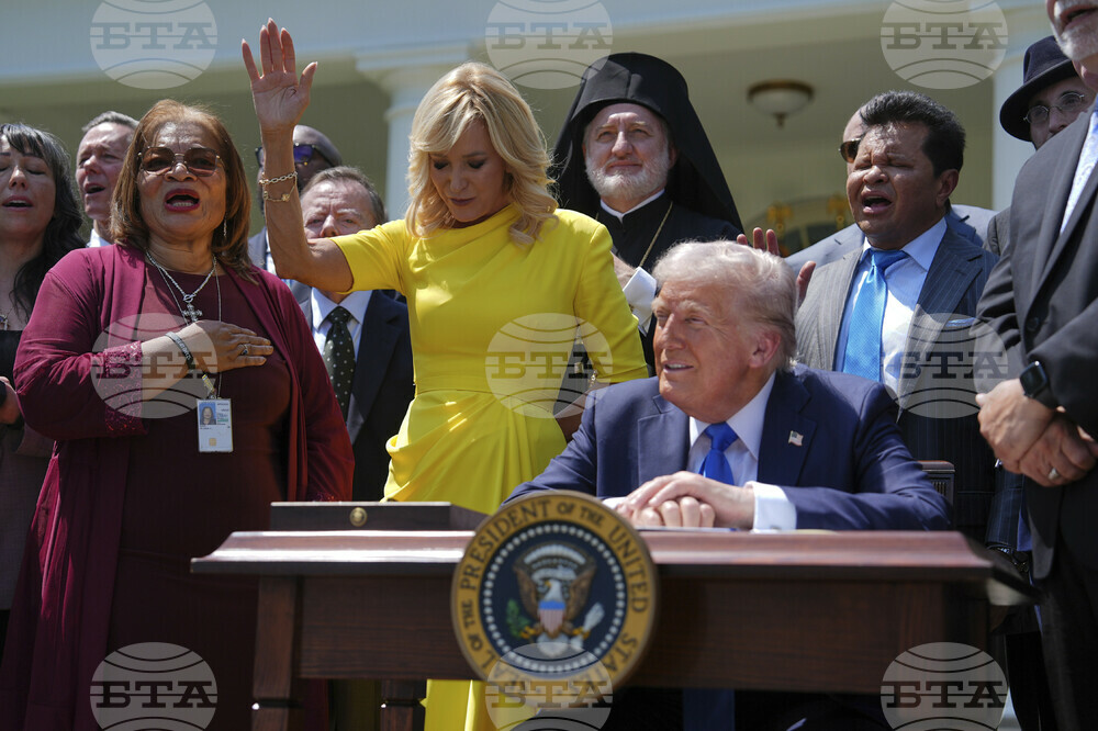 APTOPIX Trump