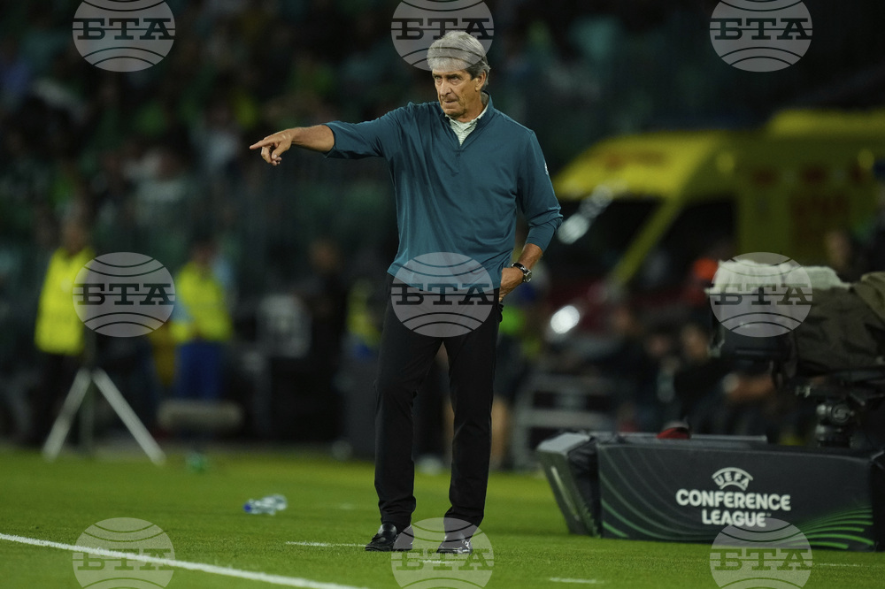 Пелегрини празнува първия европейски финал за Бетис, но насочва фокуса върху вътрешното първенство 