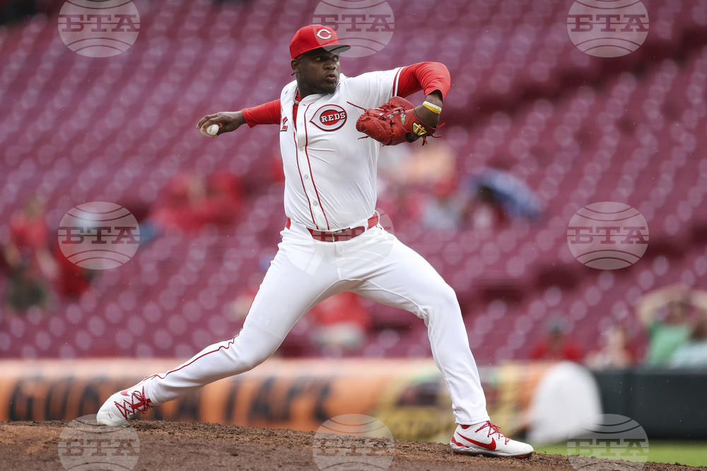 Cardinals Reds Baseball