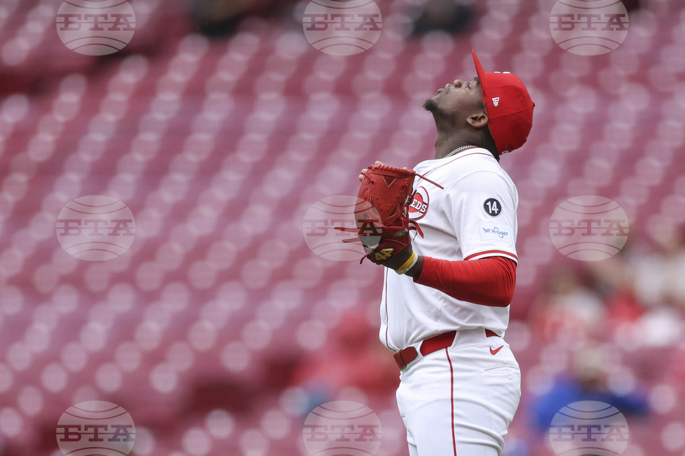 Cardinals Reds Baseball