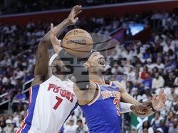 Knicks Pistons Basketball