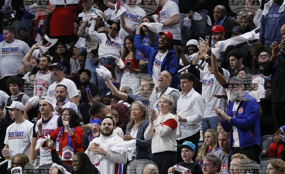 Knicks Pistons Basketball