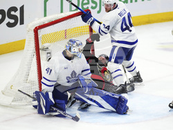 Maple Leafs Senators Hockey