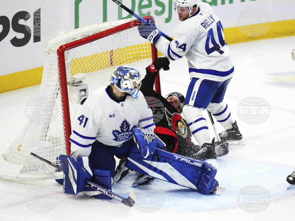 Maple Leafs Senators Hockey