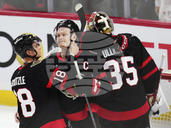 Maple Leafs Senators Hockey