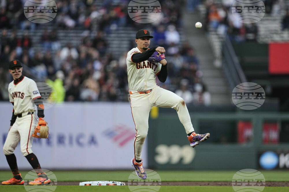 Rockies Giants Baseball