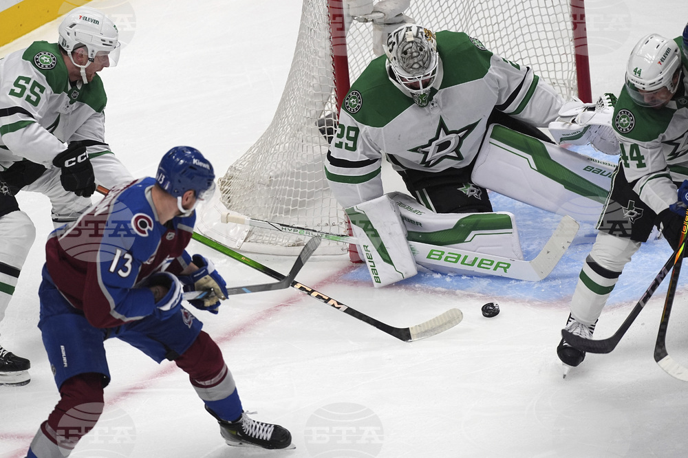 Stars Avalanche Hockey