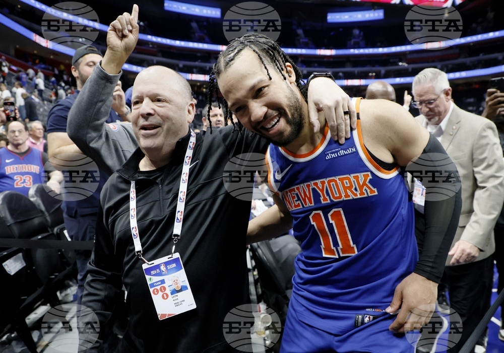 Knicks Pistons Basketball