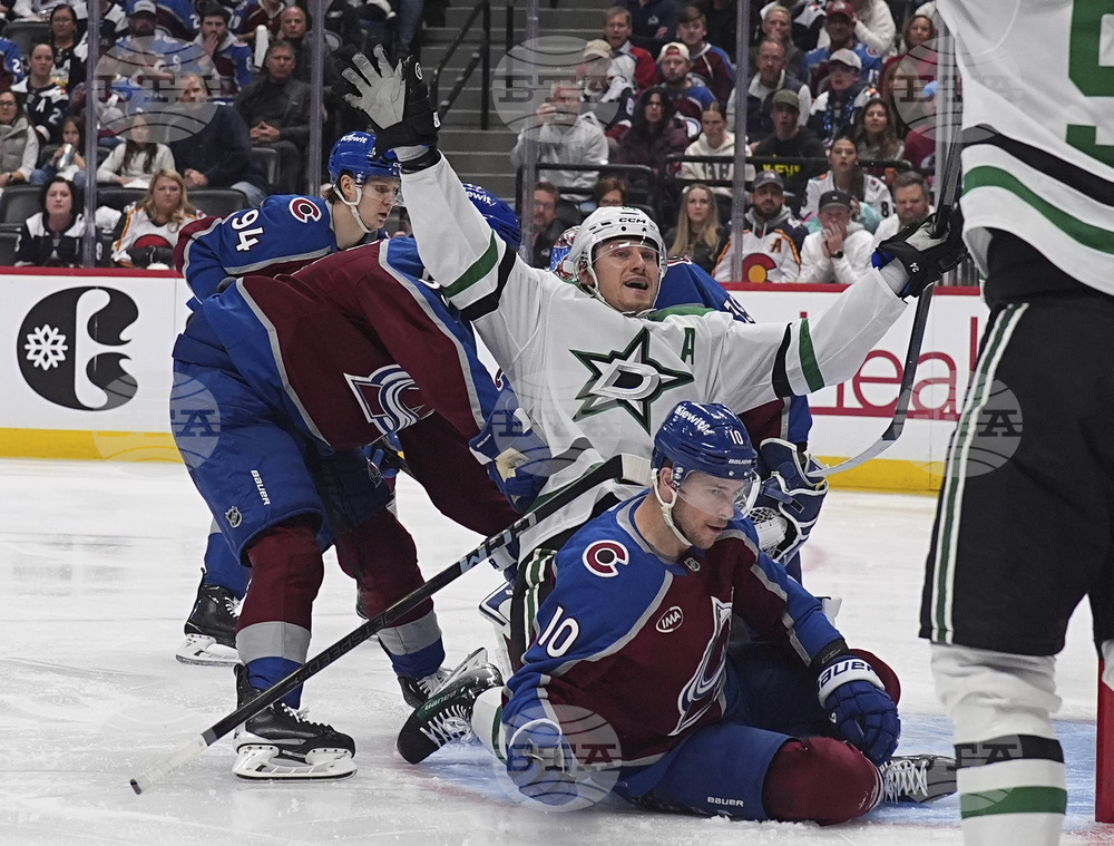 Stars Avalanche Hockey