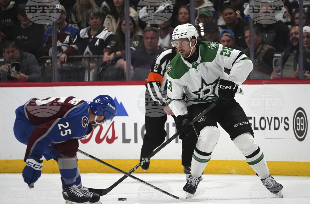Stars Avalanche Hockey