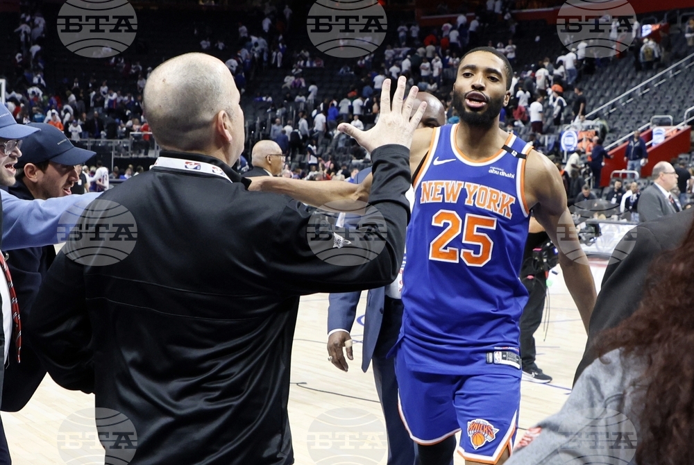 Knicks Pistons Basketball