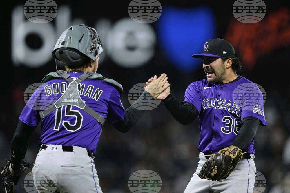 Rockies Giants Baseball