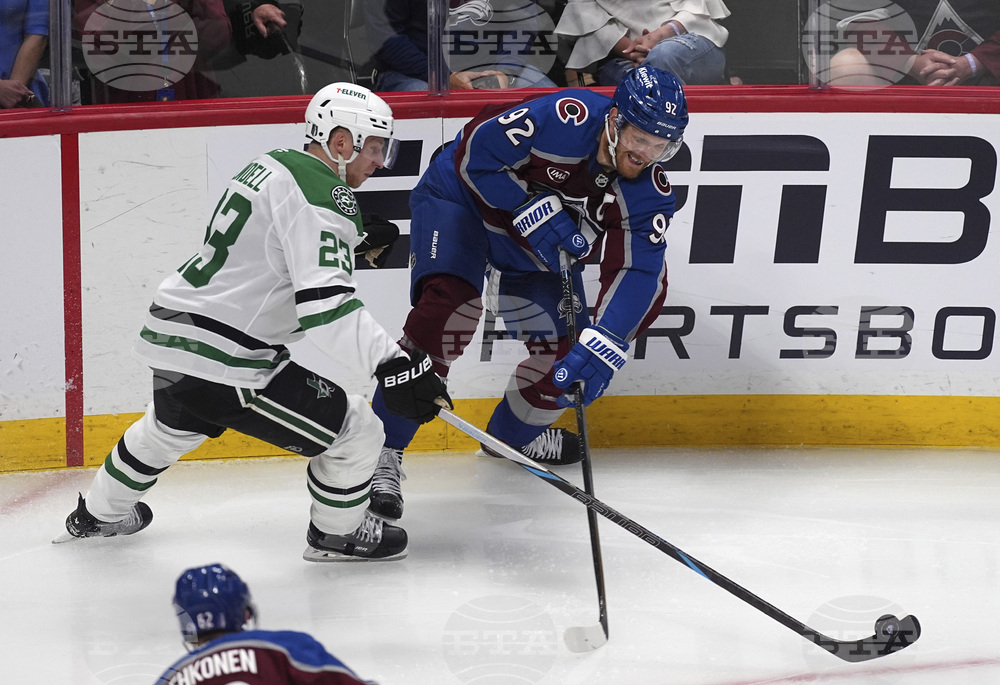 Stars Avalanche Hockey