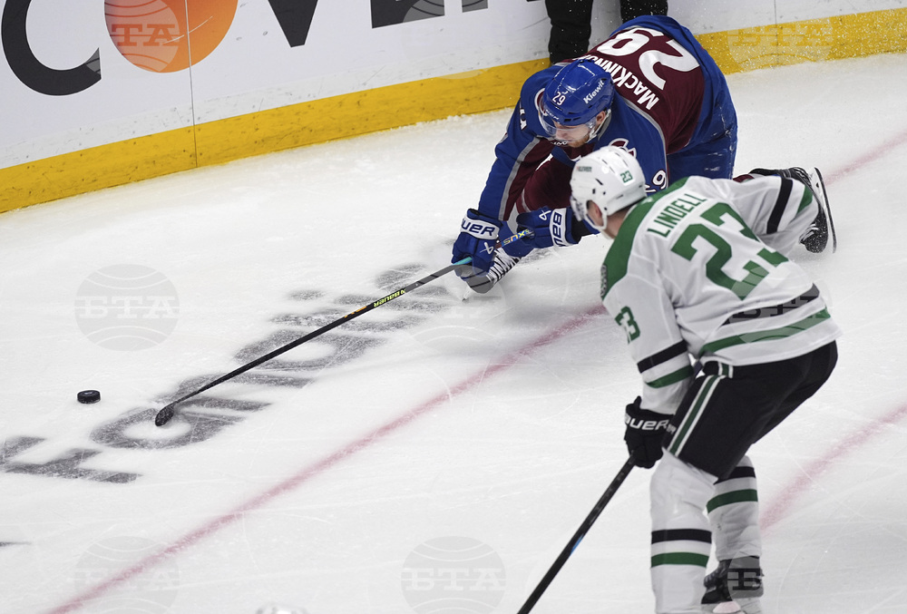 Stars Avalanche Hockey