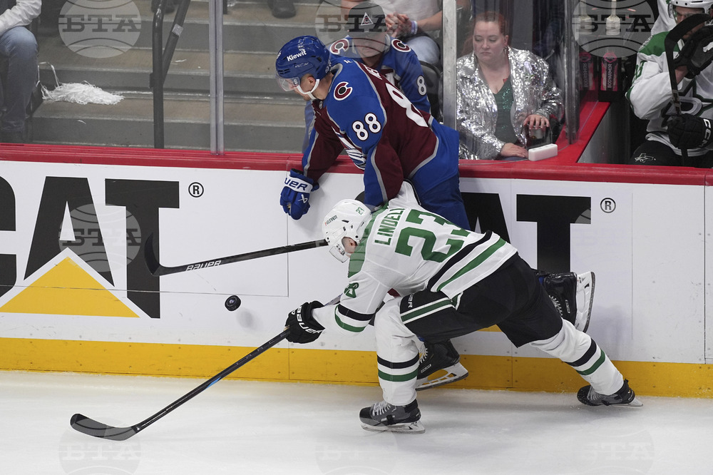 Stars Avalanche Hockey