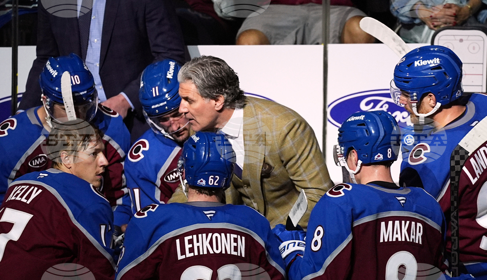 Stars Avalanche Hockey