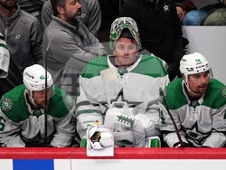 Stars Avalanche Hockey