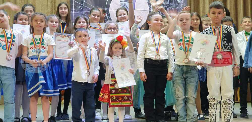 Фестивал на детската песен „Звънливи гласове“ се състоя в Тараклия