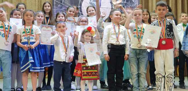 Фестивал на детската песен „Звънливи гласове“ се състоя в Тараклия