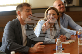 Национален студентски дом - дискусия за ролята на Европейския парламент