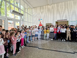 Разград - дарение - училище