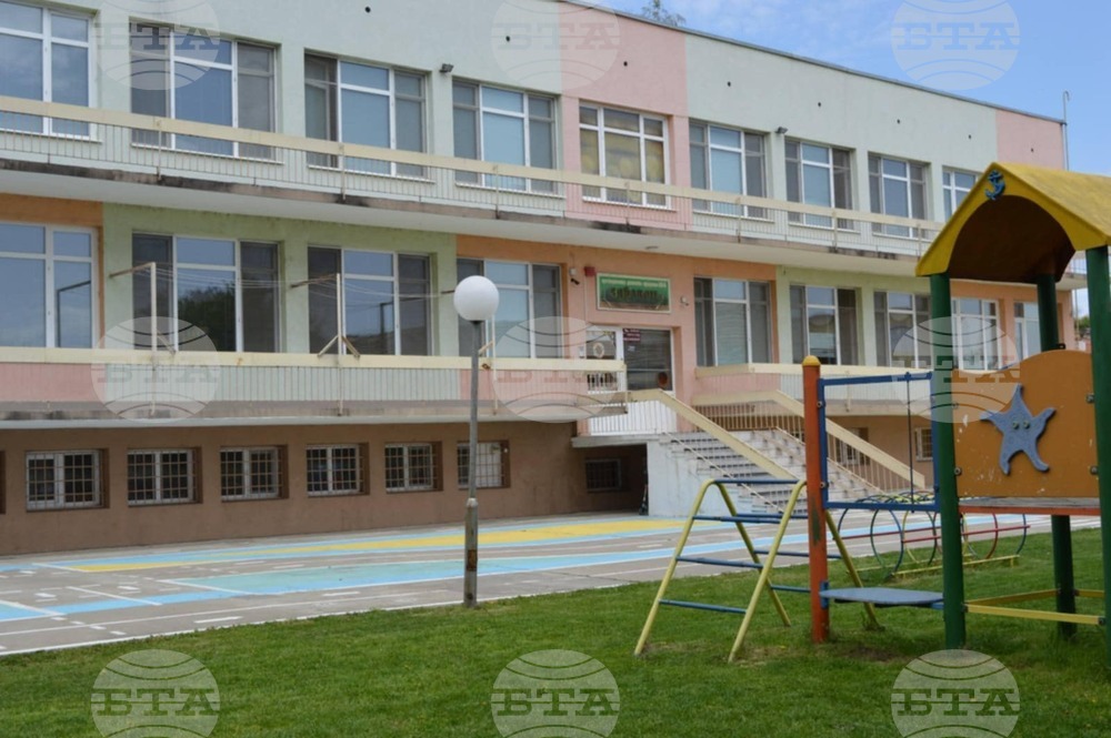 Детска градина „Здравец“ в Попово отбеляза 50 години от създаването си