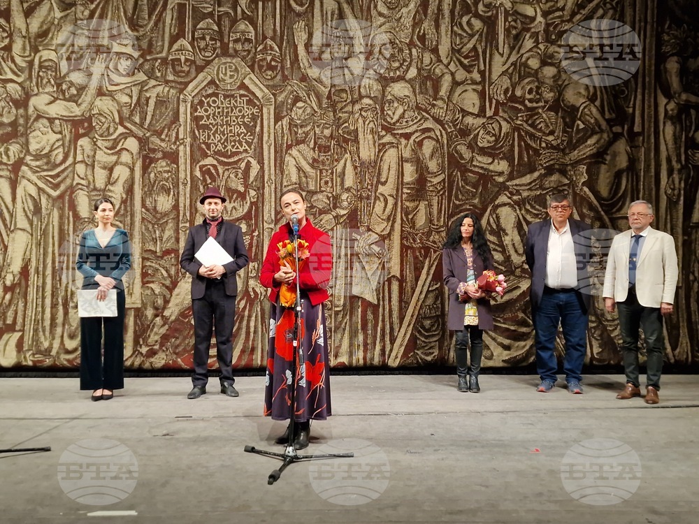 Деветнадесетият национален фестивал за детско-юношеско театрално творчество "Малкият принц" започна във Велико Търново