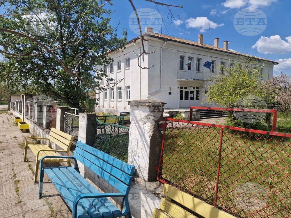 Наследството от предците представя чрез реализация на проекта „Дух, памет и общност“ читалището в търговищкото с. Голямо Соколово
