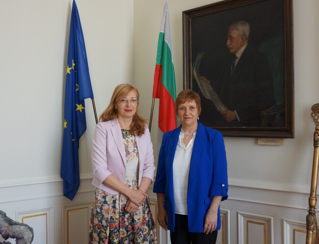 Еврокомисарят Екатерина Захариева се запозна с научни проекти на Българската академия на науките