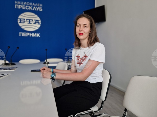 Занятия по история за ученици ще се провеждат в Учебен център „История, настояще и бъдеще“ в Перник