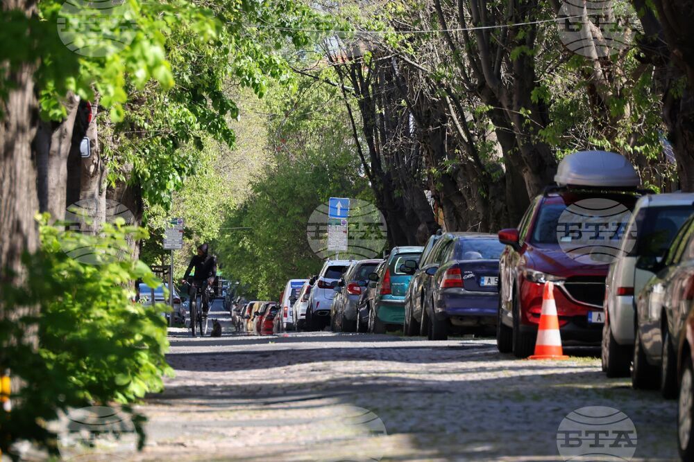Кметът на Бургас ще поиска от държавата имоти за обособяване на паркоместа в града