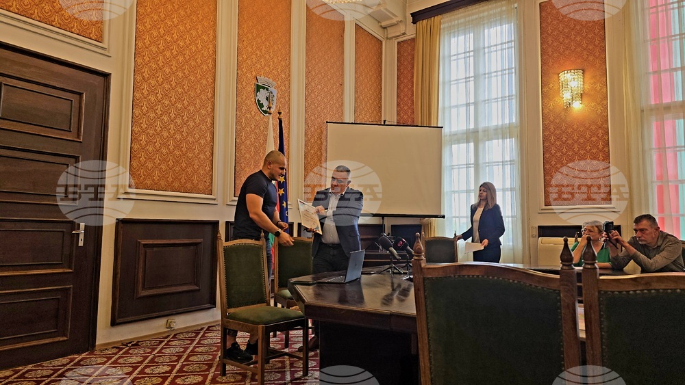 Платформата „Намерих БГ“ беше представена официално в Сливен