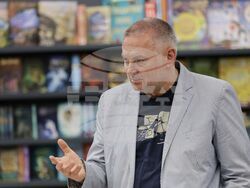 „Цветето на Хеликон“ - награда - Георги Господинов